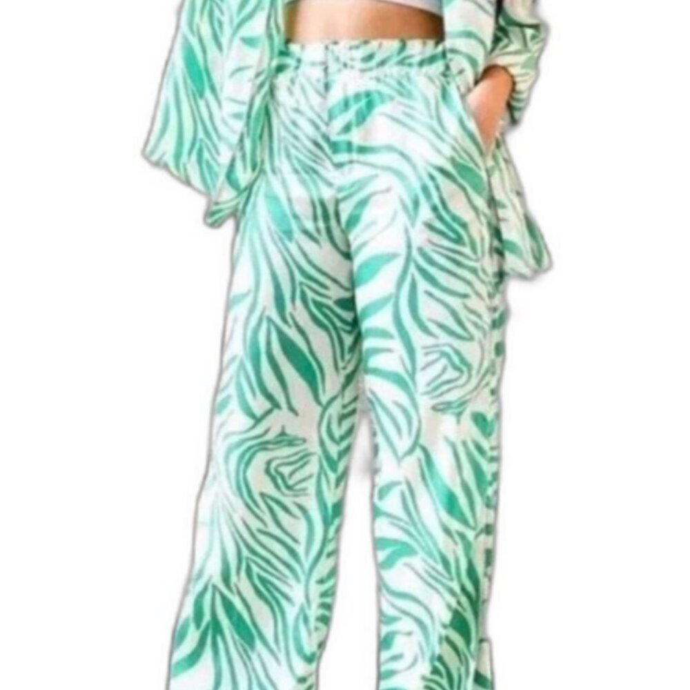 ZARA Mint Green Patterned Wide Leg Pants Size Small